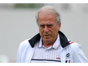 Mustafa Denizli Azerbaycan'da