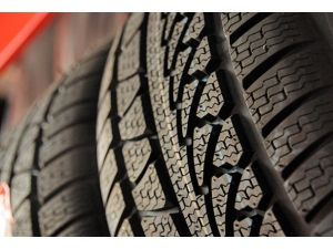 Kış lastiği kullanımı yaygınlaşıyor