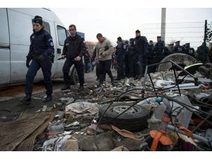 Fransa'da Roman kamplarına baskın