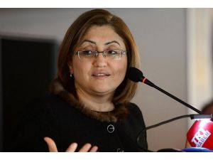 Komisyonun ismi aynı kalmalı