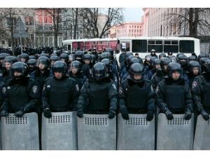 Ukrayna Parlamentosu çalışamadı