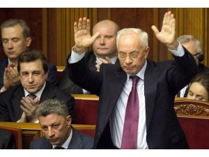 Ukrayna'da hükümet güvenoyu aldı