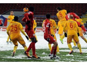 Karabükspor Kayserispor'u yendi