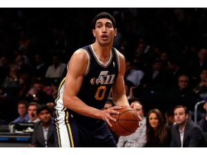 Enes Kanter'in 19 sayısı yetmedi