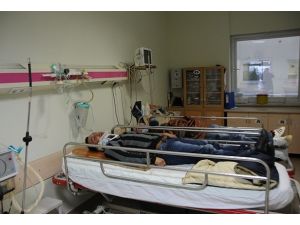 Amasya'da askeri araç devrildi: 14 yaralı