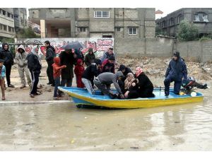 Gazze'de 5 binden fazla kişi evsiz kaldı