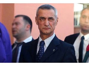 Engin Alan'ın annesi vefat etti