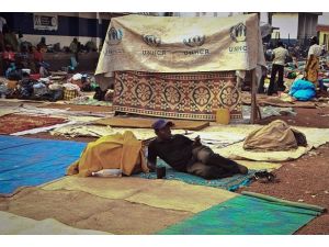 Kilise çatışmalardan kaçan Müslümanlara kucak açtı