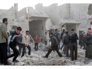 Halep'te bombalı saldırılar