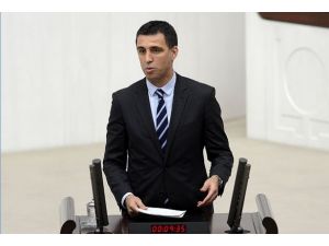 Şükür'ün istifası komisyonda üye kaybettirdi