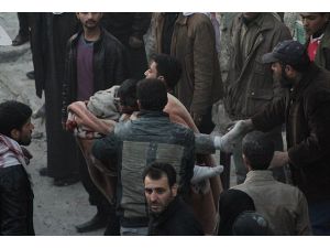 Esed güçlerinin saldırılarında 82 kişi öldü