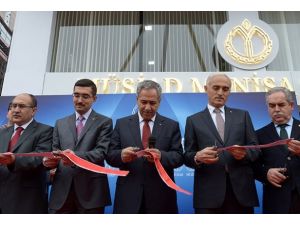 Arınç MÜSİAD Manisa Şubesi'nin açılışına katıldı