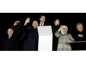 Yolda bize ihanet edenlerle yolumuza devam edemeyiz