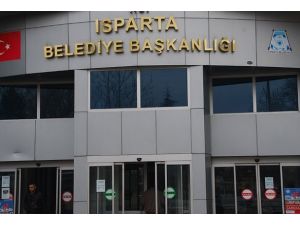 Isparta Belediyesinin gayrimenkullerine haciz