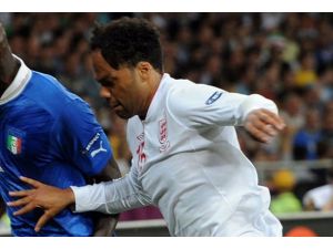 Beşiktaş Lescott'la ilgileniyor