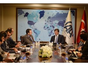 Davutoğlu AA Editör Masası'nda soruları yanıtlıyor