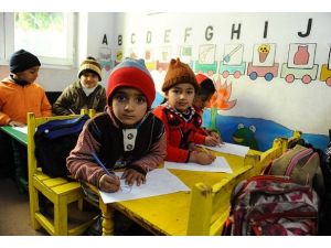 Pakistan'da "yetim olmak"