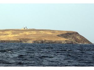 "Sahibinden satılık" ada