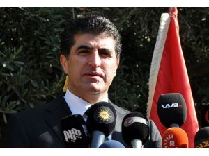 Barzani başkanlığındaki heyet Bağdat'a gidecek