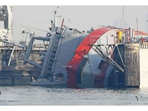 Römorkörün kaldırılması için çalışmalar başladı