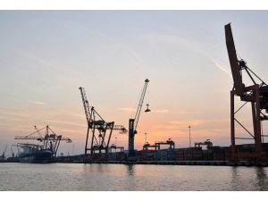 Mersin Gümrük Operasyonu'nda 7 tutuklama