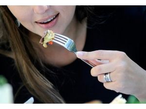 Obezite işitme kaybı riskini artırıyor