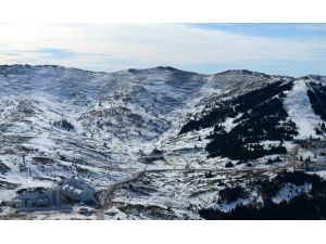 Uludağ'da kara göründü