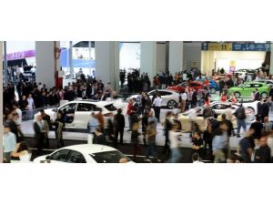 2013 model otomobillerdeki indirimler "ikinci el"i vurdu