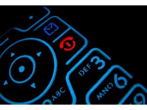 NSA günde 200 milyon cep telefonu mesajı toplamış