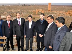 Suriye halkının çektiği acılara kayıtsız kalınmamalı