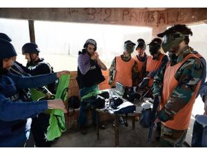 AA Haber Akademisi öğrencilerine "paintball" ile eğitim