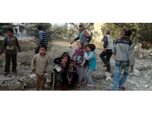 Esed birliklerinden Halep'e hava saldırısı