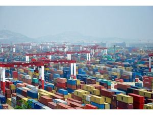 Çin ekonomisi 2013'te yüzde 7,7 büyüdü