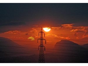 Enflasyonu elektrik çarptı