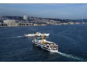 Şehir Hatları'ndan "Barış Manço'yu anma seferi"