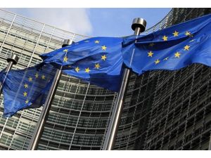 AB, İran’a yönelik bazı yaptırımları askıya aldı