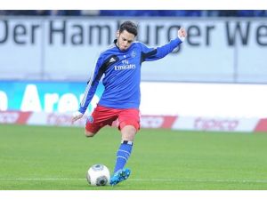 Hakan Çalhanoğlu'na milyonluk sözleşme