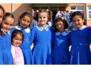 Kız öğrencilerin okullaşma oranı erkekleri geçti