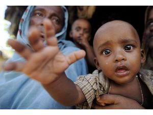 Yardım için köye giriş izni istediler