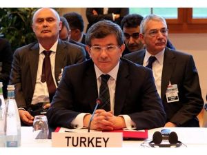 Davutoğlu'ndan BM Güvenlik Konseyi'ne çağrı