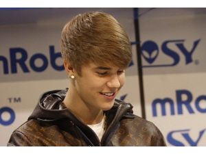 Justin Bieber serbest