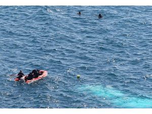 Aydın'da kaçakları taşıyan bot battı