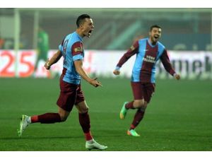 İlk yarı Trabzonspor önde