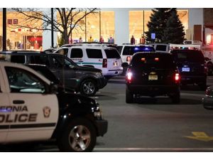 ABD'de alışveriş merkezinde saldırı: 3 ölü