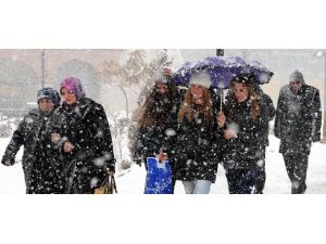 Soğuk ve yağışlı hava geliyor