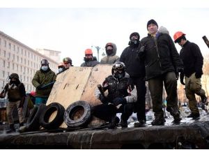 Ukrayna'da hükümet karşıtı gösteriler sürüyor