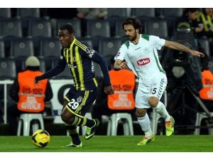 Fenerbahçe'de "Emenike" şoku