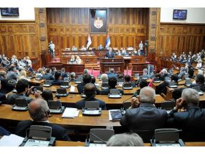 Sırbistan'da erken genel seçim kararı alındı