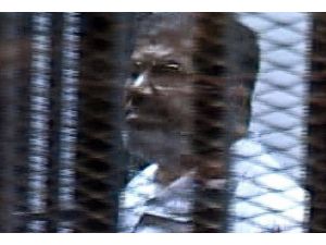 Mursi'nin duruşmasının basına yansımayan ayrıntıları