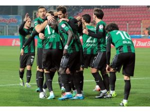 Akhisar Belediyespor evinde kazandı